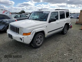 2007 Jeep Commander Sport with VIN 1J8HG48P57C601039, listed as a Copart auction lot 44237215 with 158,541 mi miles and Salvage Title. Bid and sale history available at carsss.com. Image 1.