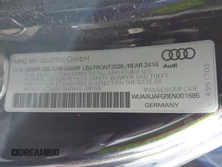 2014 Audi R8 z VIN WUAAUAFG6EN001685, wystawiony jako IAAI lot #42170982 z przebiegiem 19 588 mil mil oraz . Historia ofert i sprzedaży dostępna na DreamBid. Obrazek 9.