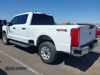 2023 Ford F-250 XL with VIN 1FT7W2BT2PEE13065, listed as a IAAI auction lot 42499481 with 21,948 mi miles and . Bid and sale history available at DreamBid. Image 3.