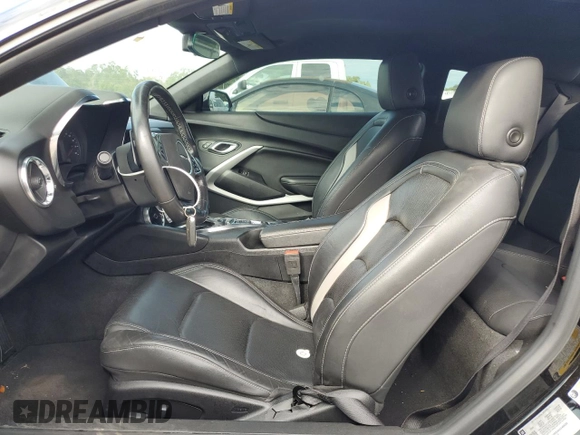 2019 Chevrolet Camaro 2LT with VIN 1G1FD1RS4K0149628, listed as a Copart auction lot 84895464 with 83,168 mi miles and Non Repairable. Bid and sale history available at carsss.com. Image 7.