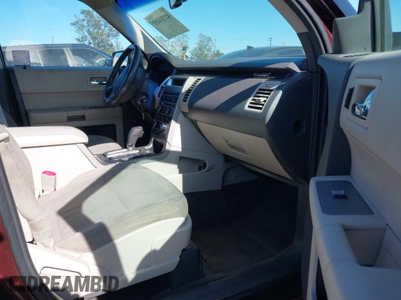 2012 Ford Flex SE z VIN 2FMGK5BC8CBD06357, wystawiony jako IAAI lot #42334432 z przebiegiem Nie podano mil oraz . Historia ofert i sprzedaży dostępna na DreamBid. Obrazek 5.