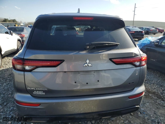 2023 Mitsubishi Outlander SE with VIN JA4J3UA87PZ024531, listed as a Copart auction lot 47557035 with 27,600 mi miles and Salvage Title. Bid and sale history available at carsss.com. Image 6.