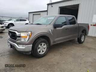 2022 Ford F-150 XL with VIN 1FTEW1EB0NKD45206, listed as a Copart auction lot 84890364 with 65,521 mi miles and Clean Title. Bid and sale history available at carsss.com. Image 1.