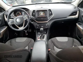 2018 Jeep Cherokee Latitude Tech Connect with VIN 1C4PJMCX8JD549547, listed as a Copart auction lot 85966944 with 114,273 mi miles and Salvage title. Bid and sale history available at DreamBid. Image 8.