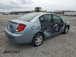 2003 Saturn ION ION 2 z VIN 1G8AZ52F23Z164837, wystawiony jako Copart lot #44031565 z przebiegiem 208 795 mil mil oraz Szkody całkowita. Historia ofert i sprzedaży dostępna na DreamBid. Obrazek 3.