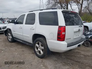 2008 Chevrolet Tahoe LTZ with VIN 1GNFK13098J160218, listed as a IAAI auction lot 40876511 with 186,701 mi miles and . Bid and sale history available at DreamBid. Image 3.