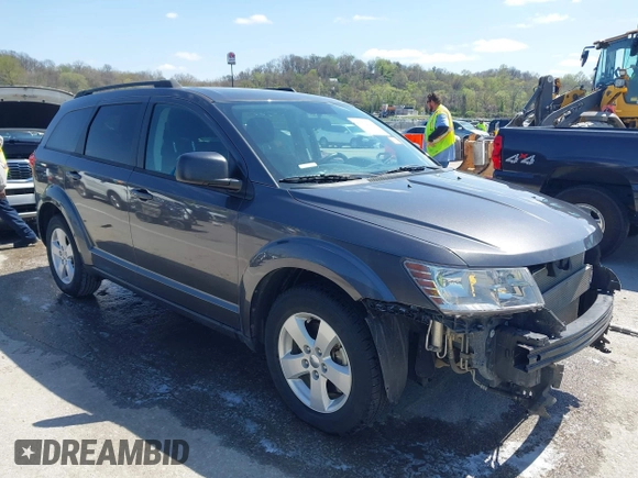 2014 Dodge Journey SE with VIN 3C4PDCAB7ET136799, listed as a IAAI auction lot 41972348 with 163,357 mi miles. Bid and sale history available at carsss.com. Image 1.