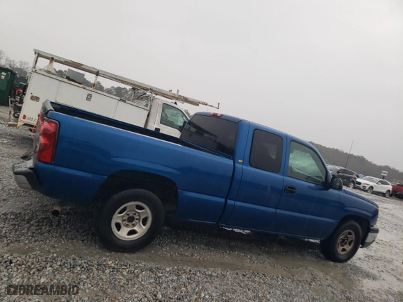 2003 Chevrolet Silverado 1500 LS with VIN 2GCEC19X531188820, listed as a Copart auction lot 89320035 with 260,051 mi miles and Salvage Title. Bid and sale history available at carsss.com. Image 3.