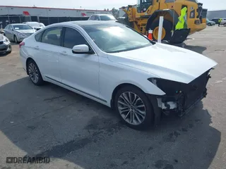 2015 Hyundai Genesis 3.8L with VIN KMHGN4JE9FU088898, listed as a IAAI auction lot 41751906 with 182,488 mi miles. Bid and sale history available at carsss.com. Image 1.