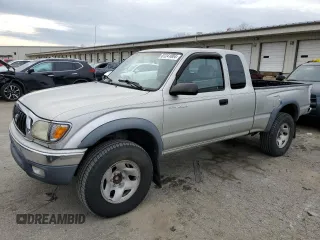 2002 Toyota Tacoma PreRunner with VIN 5TESM92N82Z882970, listed as a Copart auction lot 81241004 with 179,625 mi miles and Salvage title. Bid and sale history available at DreamBid. Image 1.