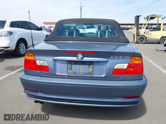 2001 BMW 3 Series 325Ci with VIN WBABS33481JY57209, listed as a IAAI auction lot 41895588 with 1 mi miles. Bid and sale history available at carsss.com. Image 16.
