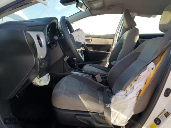 2019 Toyota Corolla L z VIN 5YFBURHE5KP881093, wystawiony jako Copart lot #47292305 z przebiegiem Nie podano mil oraz Nie do naprawy • Non repairable. Historia ofert i sprzedaży dostępna na DreamBid. Obrazek 7.