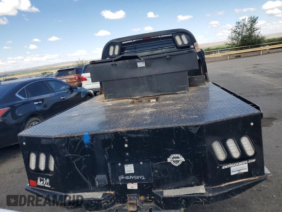 2022 Ford F-250 XL z VIN 1FT8W2BT6NED06215, wystawiony jako Copart lot #59161515 z przebiegiem Nie podano mil oraz Czysty tytuł • Clean title. Historia ofert i sprzedaży dostępna na DreamBid. Obrazek 6.