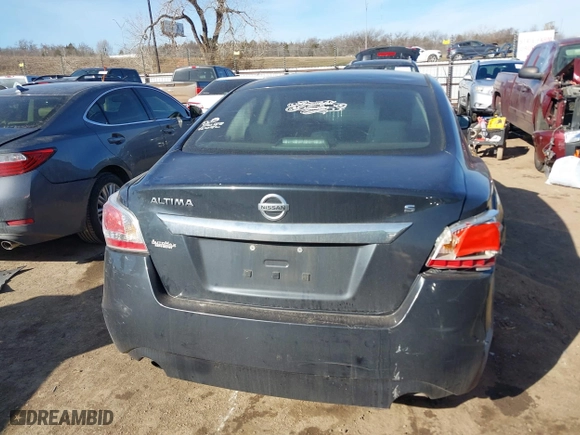 2015 Nissan Altima 2.5 with VIN 1N4AL3AP3FC188812, listed as a IAAI auction lot 41592227 with 241,773 mi miles. Bid and sale history available at carsss.com. Image 16.