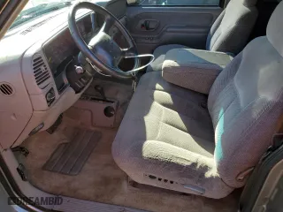 1999 Chevrolet Tahoe with VIN 3GNEK18R9XG152347, listed as a Copart auction lot 80785154 with 301,018 mi miles and Salvage Title. Bid and sale history available at carsss.com. Image 7.