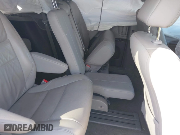 2018 Toyota Sienna XLE Auto Access Seat with VIN 5TDYZ3DC5JS934443, listed as a IAAI auction lot 41780089 with 74,363 mi miles and . Bid and sale history available at DreamBid. Image 8.