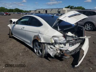 2015 Mercedes-Benz C 250 with VIN WDDGJ4HB0FG389236, listed as a Copart auction lot 58976105 with 93,291 mi miles and Salvage title. Bid and sale history available at DreamBid. Image 2.