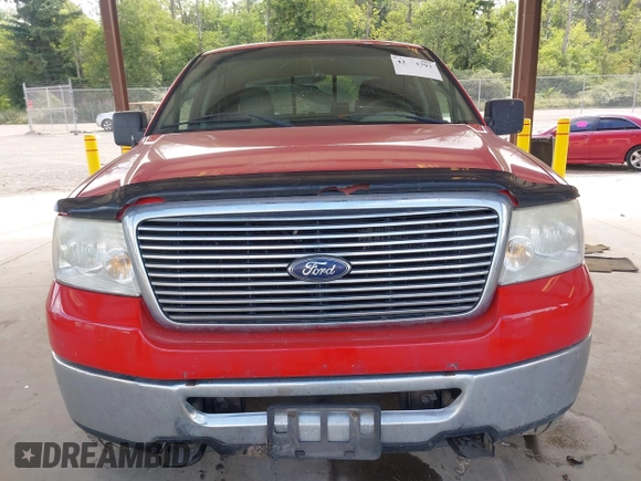 2006 Ford F-150 XLT z VIN 1FTPW14576KB01736, wystawiony jako IAAI lot #42593793 z przebiegiem 292 474 mil mil oraz . Historia ofert i sprzedaży dostępna na DreamBid. Obrazek 6.