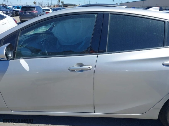 2020 Toyota Prius Prime LE with VIN JTDKARFP1L3163063, listed as a IAAI auction lot 41549737 with NaN miles. Bid and sale history available at carsss.com. Image 15.