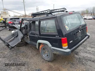 1998 Jeep Cherokee Sport z VIN 1J4FJ68S7WL264849, wystawiony jako IAAI lot #41931068 z przebiegiem Nie podano mil oraz . Historia ofert i sprzedaży dostępna na DreamBid. Obrazek 3.