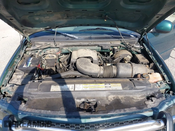 1999 Ford F-150 with VIN 1FTRX18W4XNA50527, listed as a IAAI auction lot 42563746 with 213,959 mi miles and . Bid and sale history available at DreamBid. Image 10.