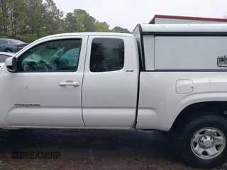 2016 Toyota Tacoma SR with VIN 5TFRX5GN9GX065061, listed as a IAAI auction lot 41960350 with 190,863 mi miles and . Bid and sale history available at carsss.com. Image 14.