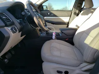 2019 Ford Explorer with VIN 1FM5K8B84KGA96979, listed as a Copart auction lot 49215555 with 139,017 mi miles and Salvage title. Bid and sale history available at DreamBid. Image 7.