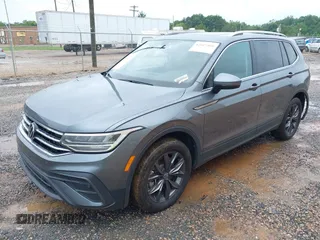 2023 Volkswagen Tiguan SE with VIN 3VVNB7AX4PM042409, listed as a IAAI auction lot 42627800 with 29,016 mi miles and . Bid and sale history available at DreamBid. Image 17.