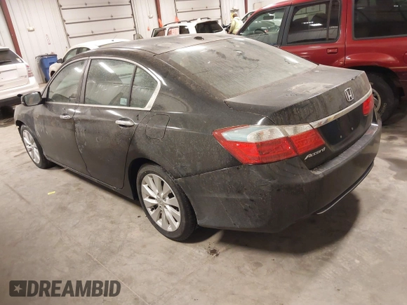 2014 Honda Accord EX-L with VIN 1HGCR2F84EA172143, listed as a IAAI auction lot 41801684 with 180,241 mi miles and . Bid and sale history available at carsss.com. Image 3.