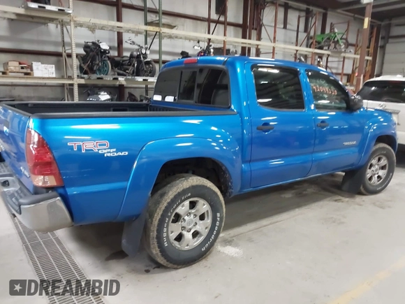 2008 Toyota Tacoma with VIN 5TELU42N18Z559778, listed as a IAAI auction lot 42049220 with 237,385 mi miles and . Bid and sale history available at DreamBid. Image 4.