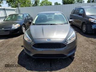 2016 Ford Focus SE with VIN 1FADP3F29GL373589, listed as a Copart auction lot 62149405 with 38,430 mi miles and Clean title. Bid and sale history available at DreamBid. Image 5.