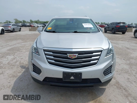 2017 Cadillac XT5 Luxury FWD z VIN 1GYKNBRS0HZ109439, wystawiony jako IAAI lot #42063044 z przebiegiem 79 851 mil mil oraz . Historia ofert i sprzedaży dostępna na DreamBid. Obrazek 12.