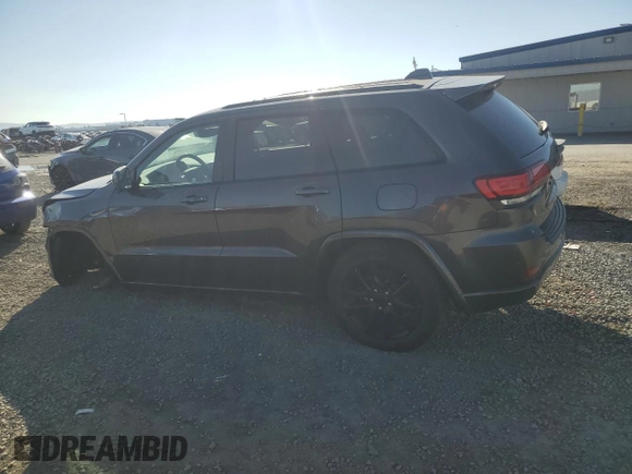 2018 Jeep Grand Cherokee Altitude with VIN 1C4RJEAG7JC512593, listed as a Copart auction lot 46709485 with 84,233 mi miles and Salvage Title. Bid and sale history available at carsss.com. Image 2.