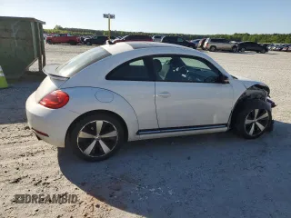 2012 Volkswagen Beetle 2.0T Turbo w/Sun/Snd/Nav PZEV with VIN 3VWVA7AT7CM631038, listed as a Copart auction lot 50749973 with 75,581 mi miles and Salvage Title. Bid and sale history available at carsss.com. Image 3.