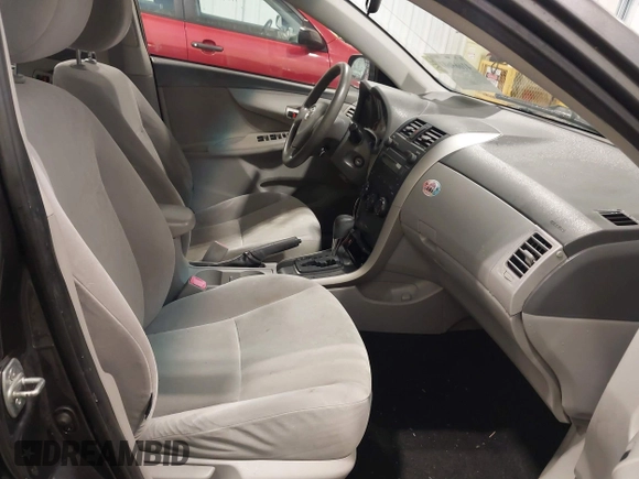 2009 Toyota Corolla with VIN JTDBL40E39J047131, listed as a IAAI auction lot 41669601 with 93,041 mi miles. Bid and sale history available at carsss.com. Image 5.
