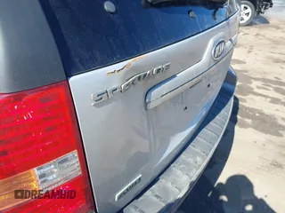 2008 Kia Sportage LX with VIN KNDJE723087539484, listed as a IAAI auction lot 41736029 with 145,824 mi miles and . Bid and sale history available at carsss.com. Image 6.
