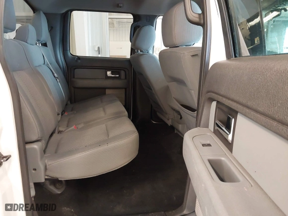 2013 Ford F-150 XL with VIN 1FTFW1CTXDFA62013, listed as a IAAI auction lot 41645531 with 185,555 mi miles. Bid and sale history available at carsss.com. Image 8.