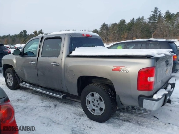 2012 Chevrolet Silverado 1500 LT with VIN 3GCPKSE78CG203308, listed as a IAAI auction lot 41527725 with 145,656 mi miles. Bid and sale history available at carsss.com. Image 13.