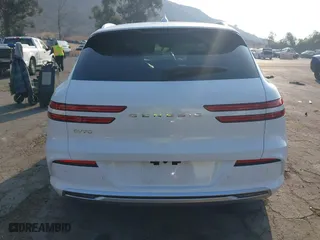 2024 Genesis Electrified GV70 Advanced with VIN 5NMMCET13RH003224, listed as a IAAI auction lot 41371932 with 11,078 mi miles. Bid and sale history available at carsss.com. Image 16.