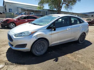 2017 Ford Fiesta S z VIN 3FADP4AJ8HM170164, wystawiony jako Copart lot #56561385 z przebiegiem 44 962 mil mil oraz Szkoda całkowita • Salvage title. Historia ofert i sprzedaży dostępna na DreamBid. Obrazek 1.