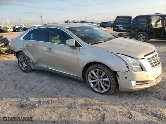 2014 Cadillac XTS Premium with VIN 2G61P5S3XE9246932, listed as a Copart auction lot 84531124 with 152,330 mi miles and Salvage Title. Bid and sale history available at carsss.com. Image 4.