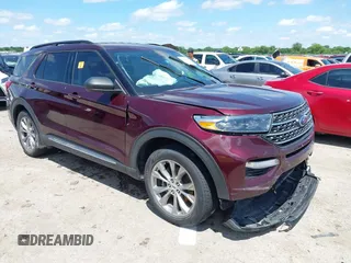 2022 Ford Explorer XLT with VIN 1FMSK7DHXNGA33433, listed as a IAAI auction lot 42202921 with 30,490 mi miles and . Bid and sale history available at DreamBid. Image 1.