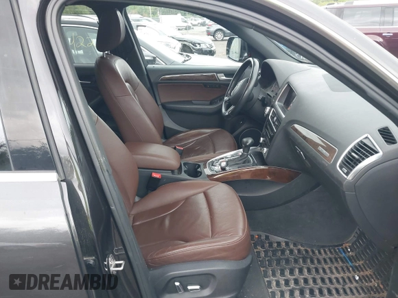 2016 Audi Q5 Premium Plus z VIN WA1L2AFPXGA043311, wystawiony jako IAAI lot #42345705 z przebiegiem 83 776 mil mil oraz . Historia ofert i sprzedaży dostępna na DreamBid. Obrazek 5.