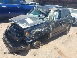 2023 Jeep Renegade Latitude z VIN ZACNJDB13PPP69738, wystawiony jako IAAI lot #42293470 z przebiegiem Nie podano mil oraz . Historia ofert i sprzedaży dostępna na DreamBid. Obrazek 2.
