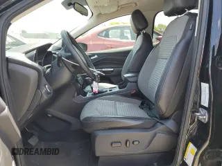 2017 Ford Escape SE z VIN 1FMCU0G92HUD20328, wystawiony jako Copart lot #55181485 z przebiegiem Nie podano mil oraz Szkoda całkowita • Salvage title. Historia ofert i sprzedaży dostępna na DreamBid. Obrazek 7.