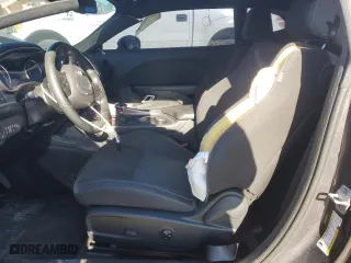 2019 Dodge Challenger R/T with VIN 2C3CDZBT6KH538959, listed as a Copart auction lot 42774535 with 43,601 mi miles and Salvage Title. Bid and sale history available at carsss.com. Image 7.