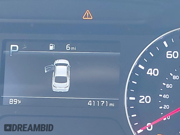 2022 Kia Forte LXS z VIN 3KPF24AD9NE437331, wystawiony jako IAAI lot #41875582 z przebiegiem 41 171 mil mil oraz . Historia ofert i sprzedaży dostępna na DreamBid. Obrazek 7.
