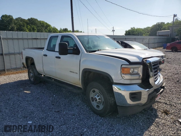 2015 GMC Sierra 2500HD with VIN 1GT22XEG8FZ111398, listed as a Copart auction lot 57408845 with 109,505 mi miles and Salvage title. Bid and sale history available at DreamBid. Image 4.