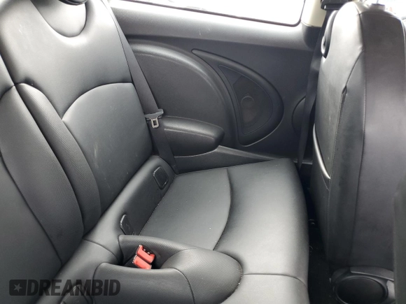 2013 MINI Hardtop with VIN WMWSU3C56DT678503, listed as a Copart auction lot 61062585 with 96,564 mi miles and Clean title. Bid and sale history available at DreamBid. Image 10.