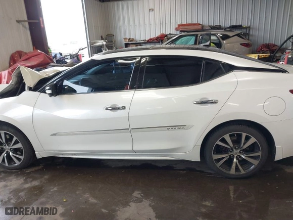 2016 Nissan Maxima 3.5 SL with VIN 1N4AA6APXGC383444, listed as a IAAI auction lot 41766069 with 92,629 mi miles. Bid and sale history available at carsss.com. Image 15.